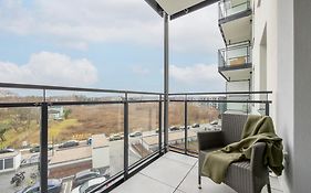 Modern Apartment With Balcony Near Aleje Jerozolimskie By Noclegi Renters